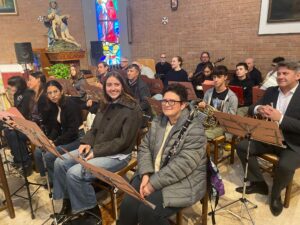 16 Novembre - Il gruppo alla Messa di Santa Cecilia a Scortichino